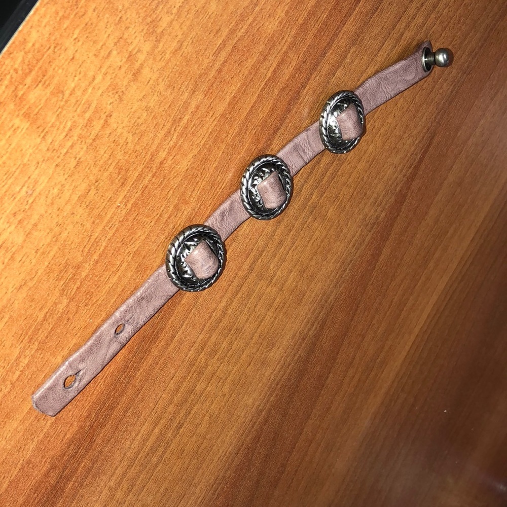 Bracelet